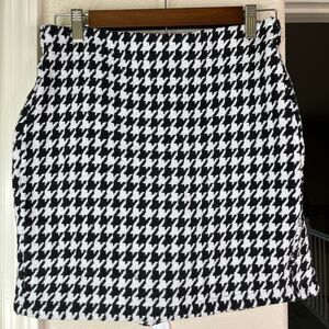 Women’s knitted Plaid Mini Skirt Size Medium #595